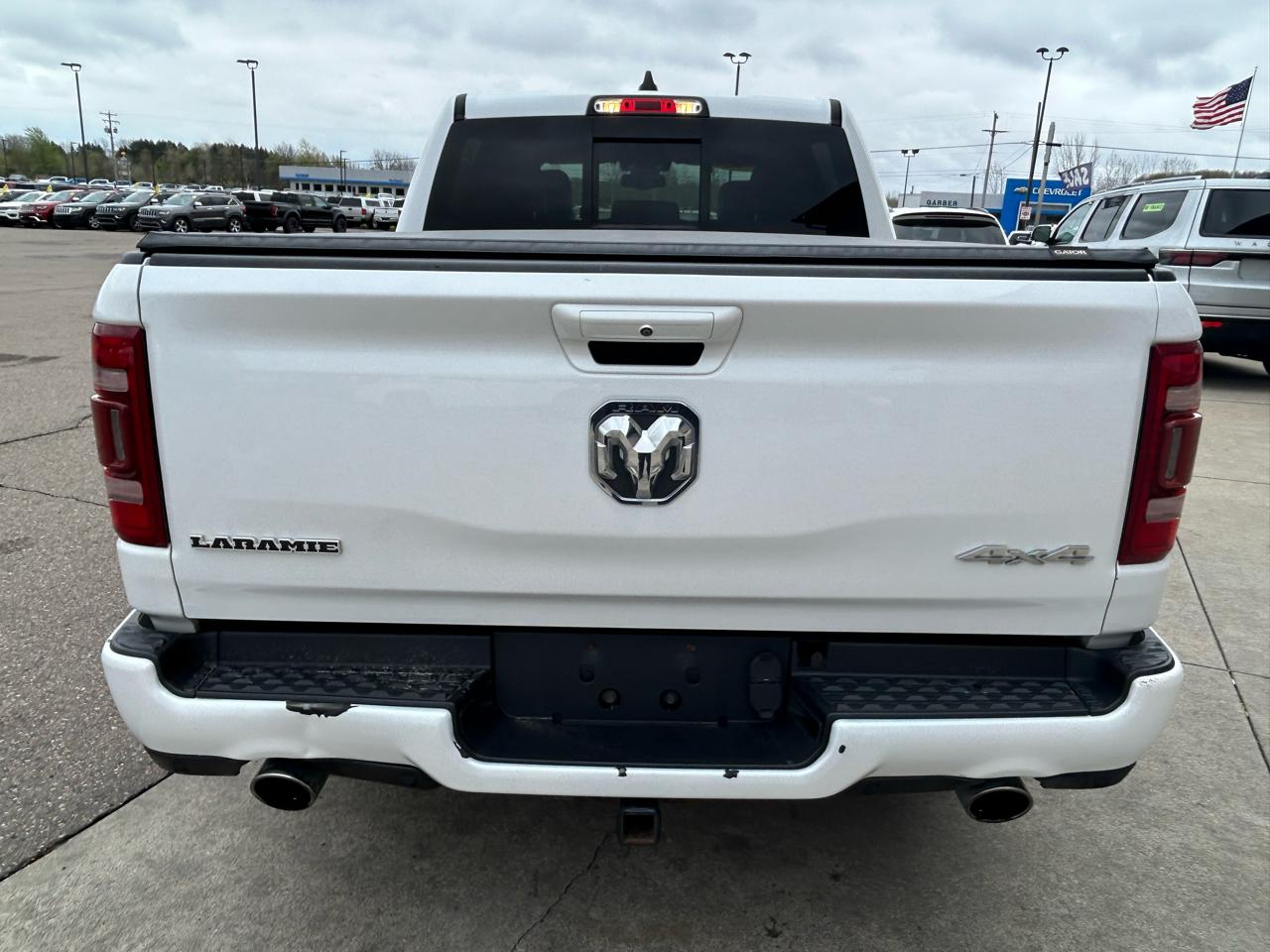 RAM 1500 Laramie Crew Cab SWB 4WD 2019