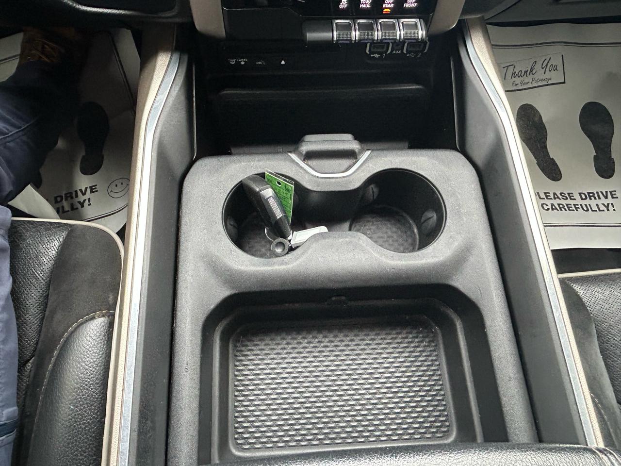 RAM 1500 Laramie Crew Cab SWB 4WD 2019