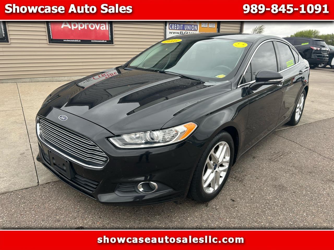 Ford Fusion SE 2015