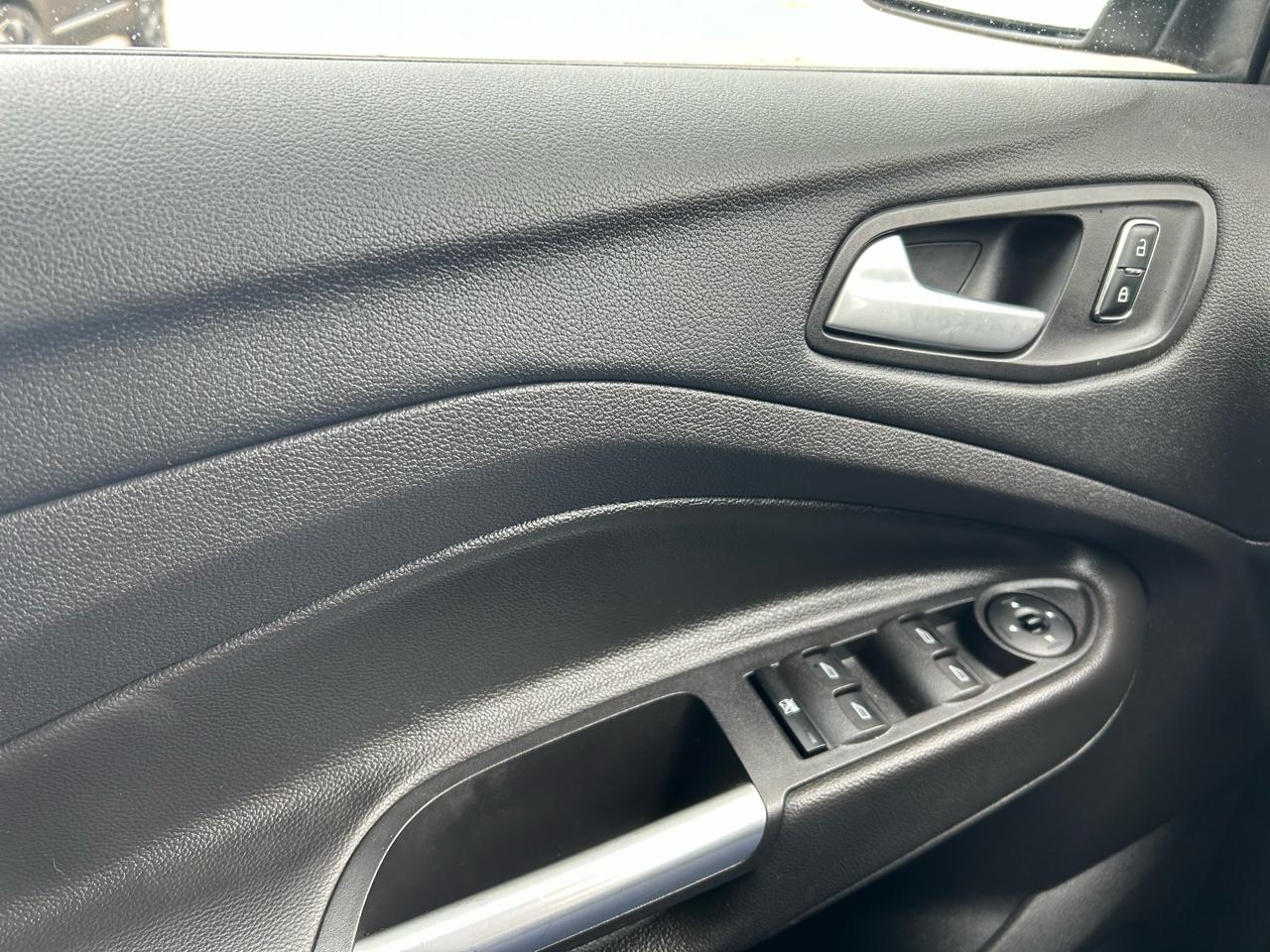 Ford Escape SE FWD 2013