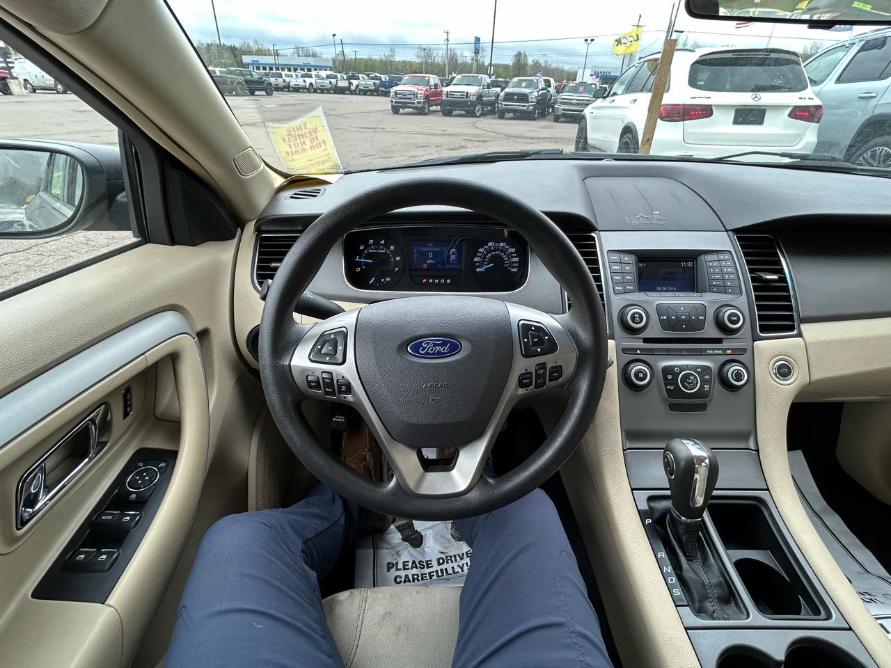 Ford Taurus SE FWD 2017
