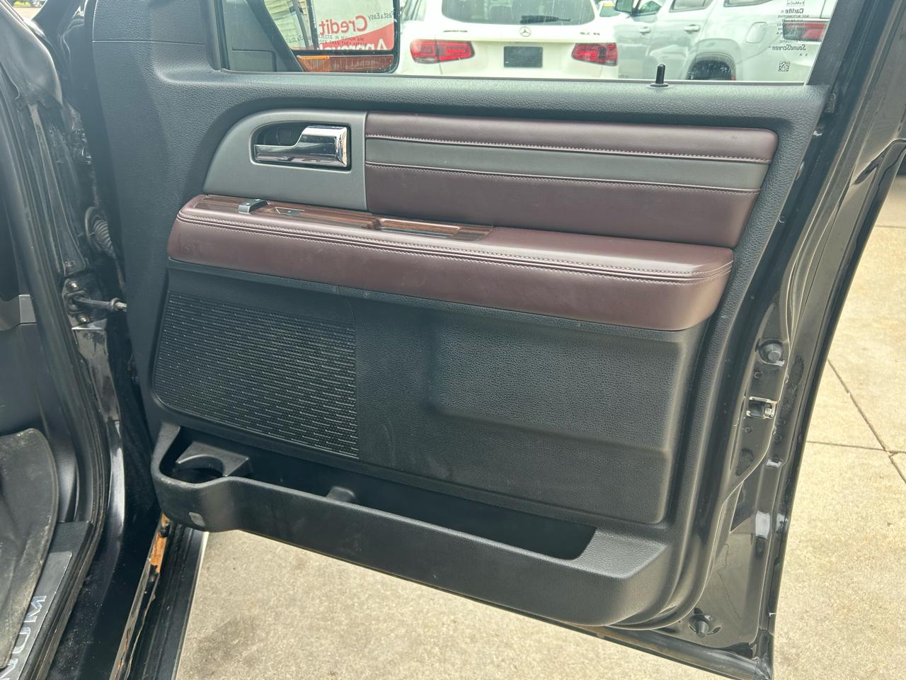 Ford Expedition EL Platinum 4WD 2015