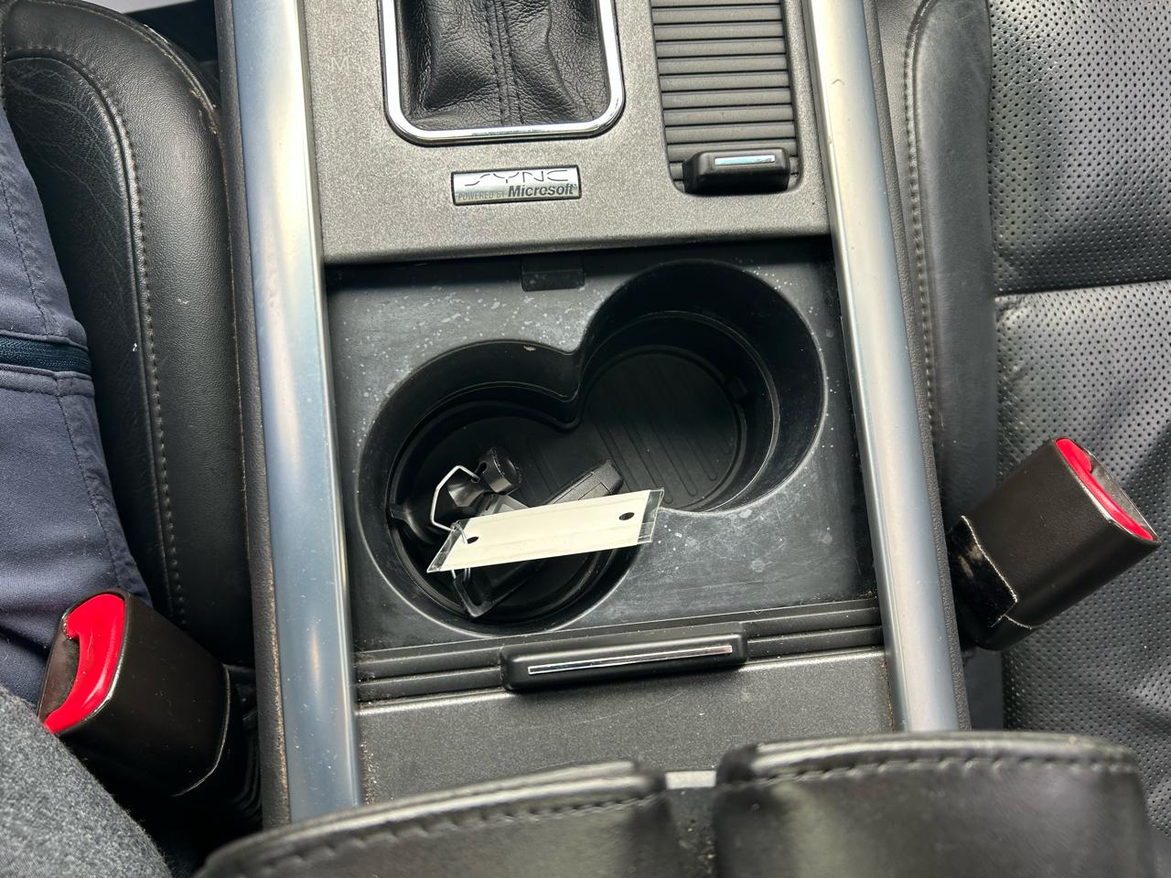 Lincoln MKS 3.5L with EcoBoost AWD 2011