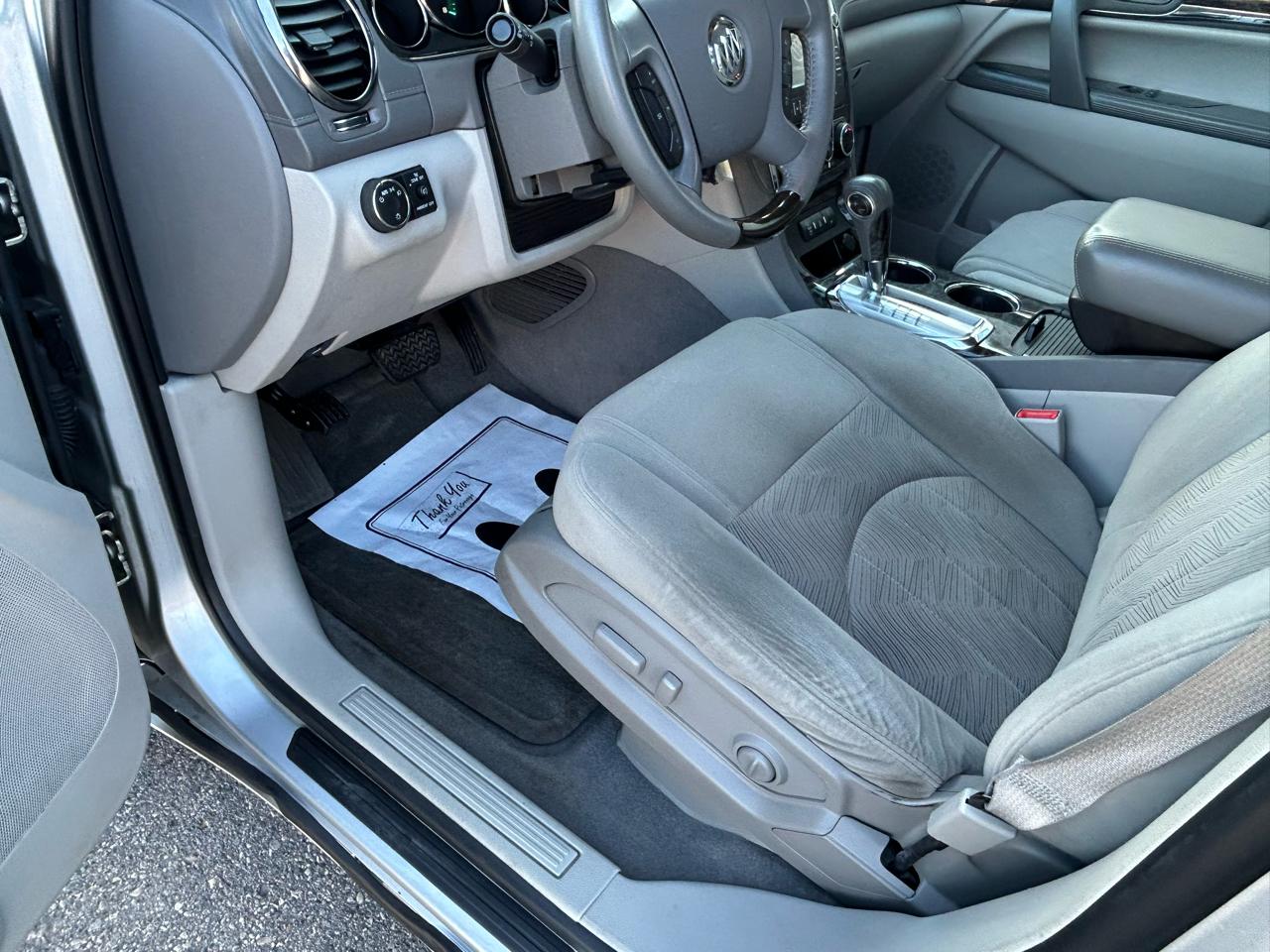 Buick Enclave Convenience AWD 2013