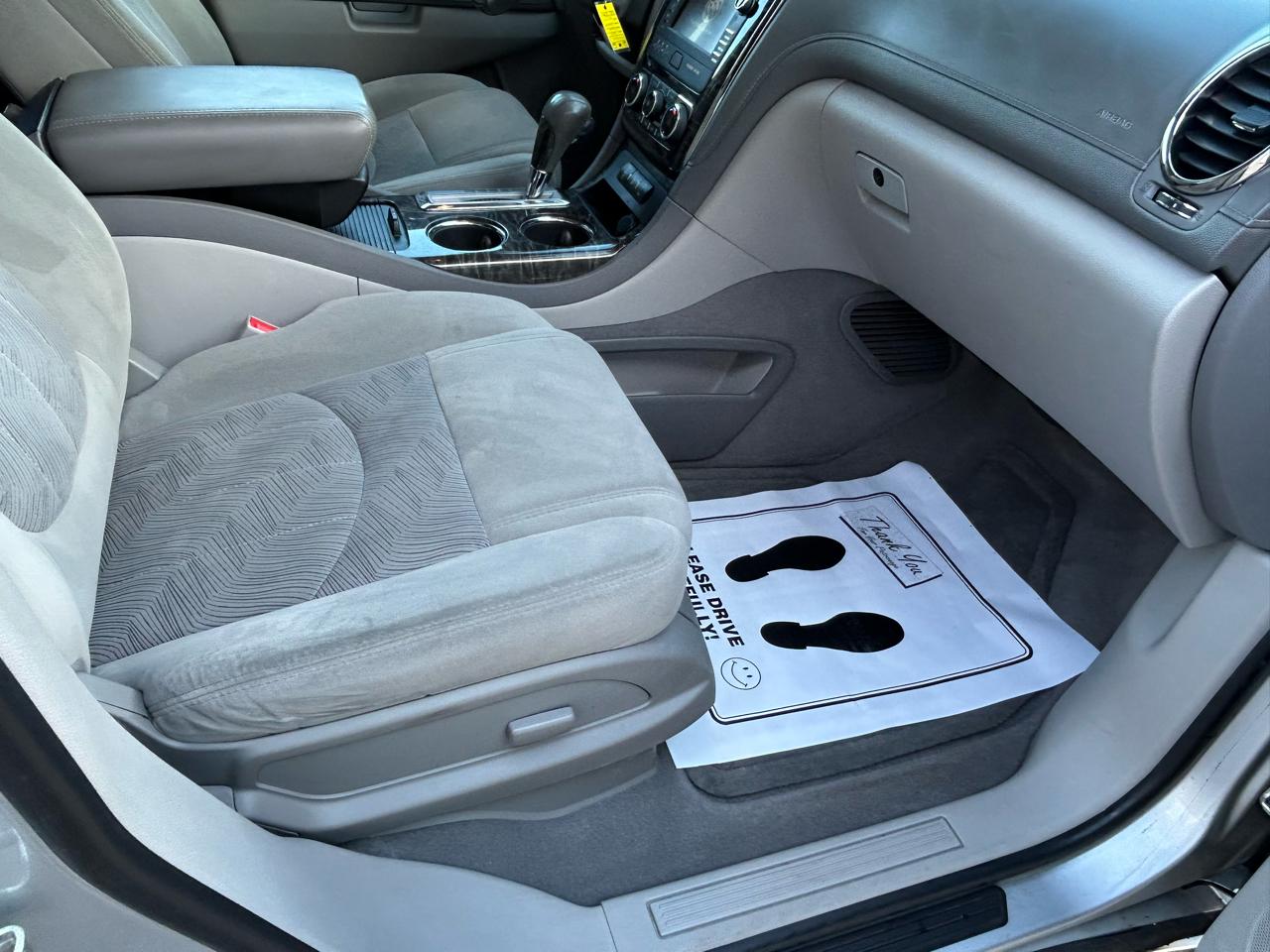 Buick Enclave Convenience AWD 2013