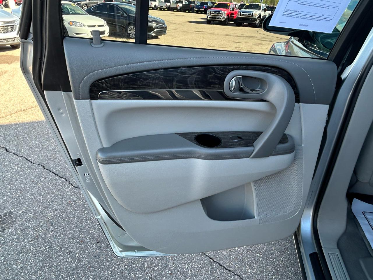 Buick Enclave Convenience AWD 2013