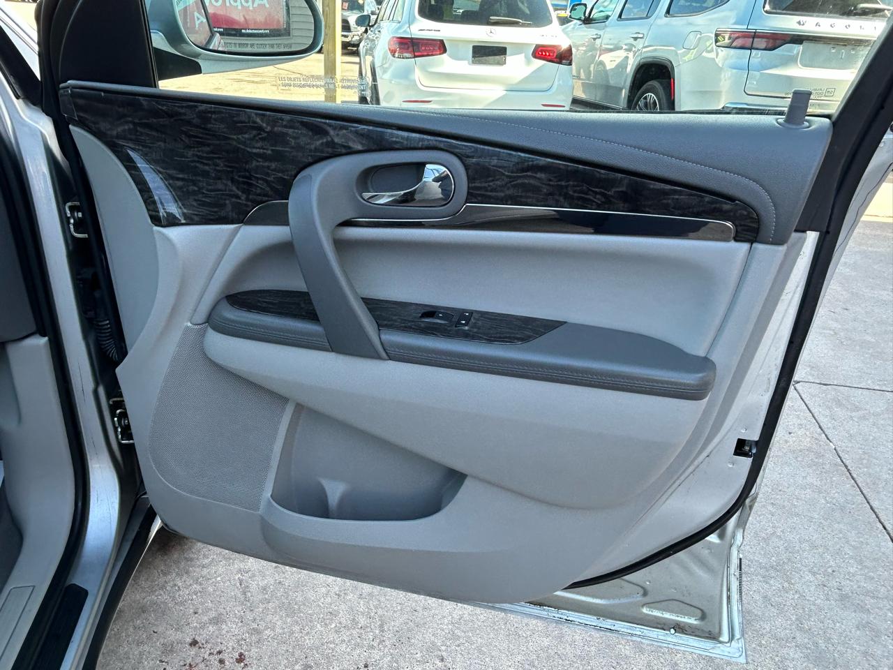 Buick Enclave Convenience AWD 2013