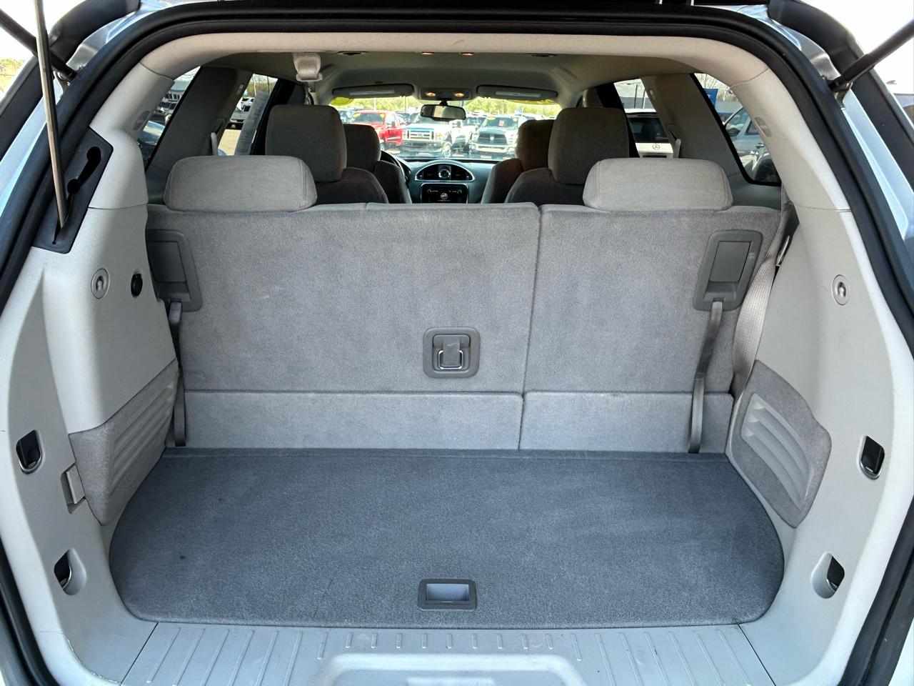 Buick Enclave Convenience AWD 2013