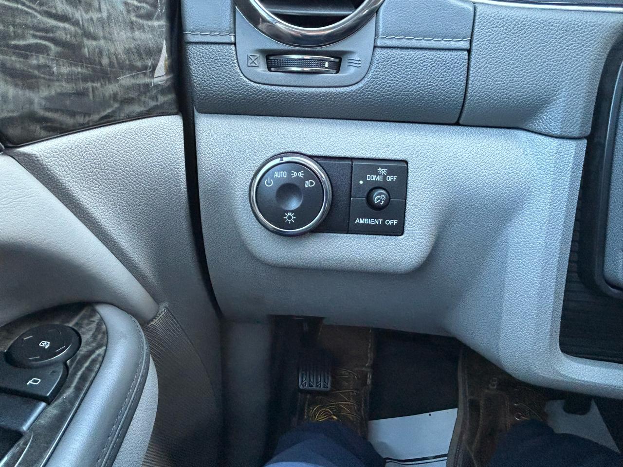 Buick Enclave Convenience AWD 2013