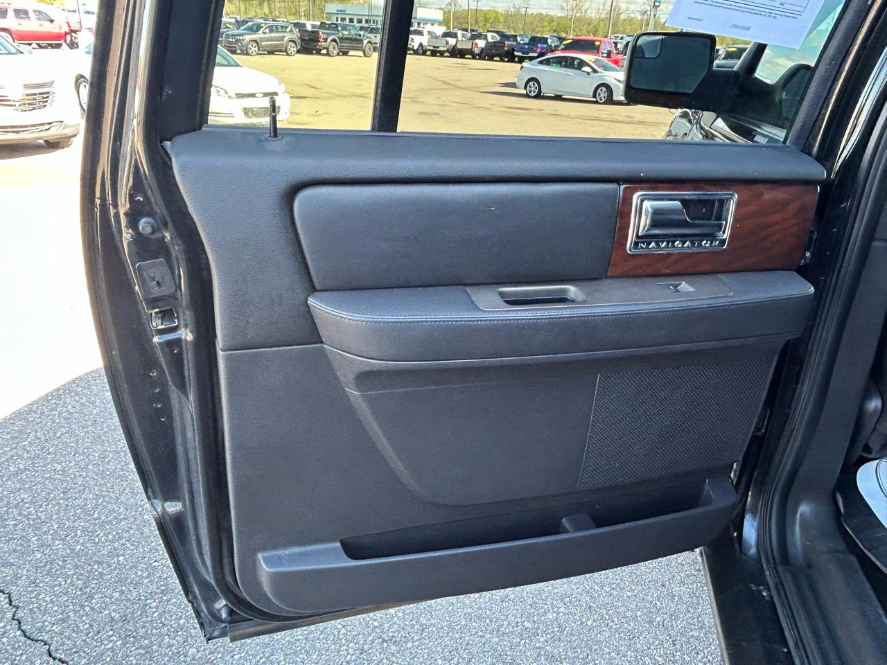 Lincoln Navigator L 4WD 2014