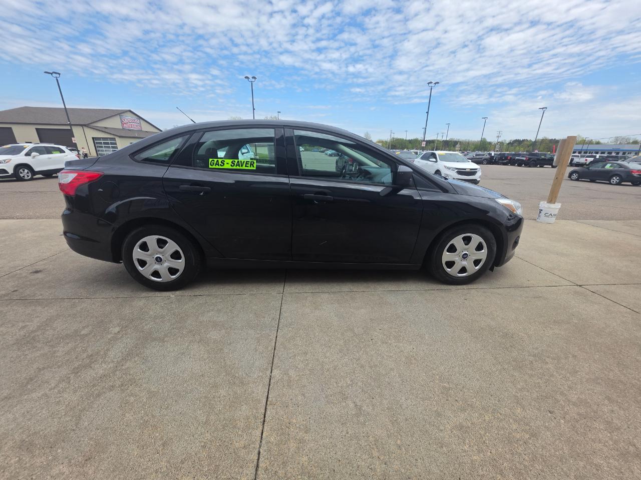 Ford Focus S Sedan 2013