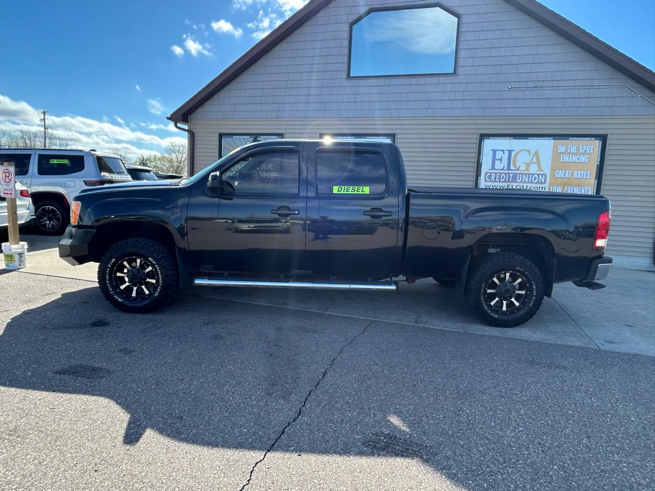 GMC Sierra 2500HD SLT Crew Cab 4WD 2010
