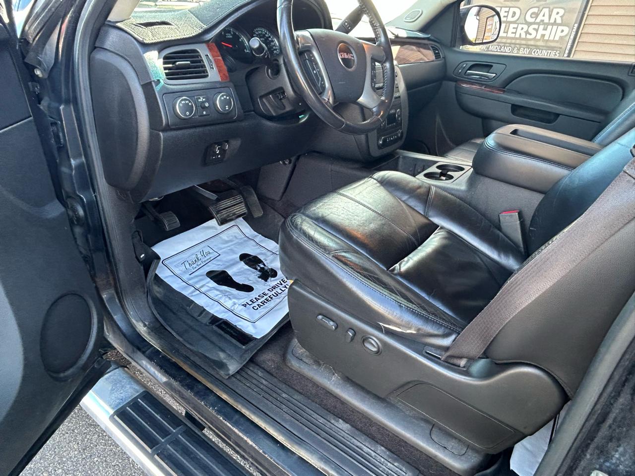 GMC Sierra 2500HD SLT Crew Cab 4WD 2010