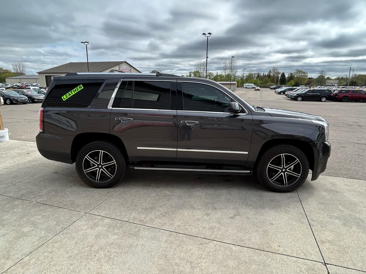 GMC Yukon Denali  2017