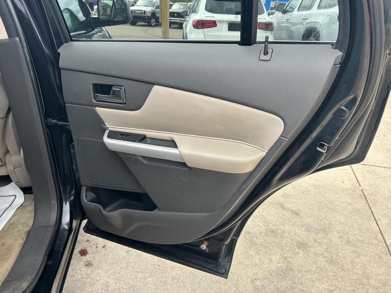 Ford Edge Limited FWD 2011