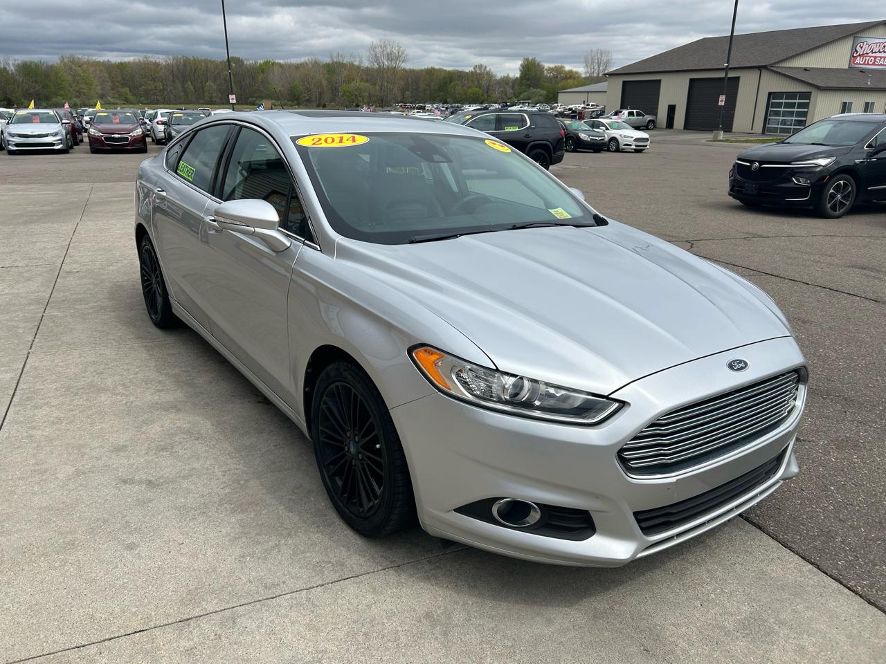 Ford Fusion SE 2014