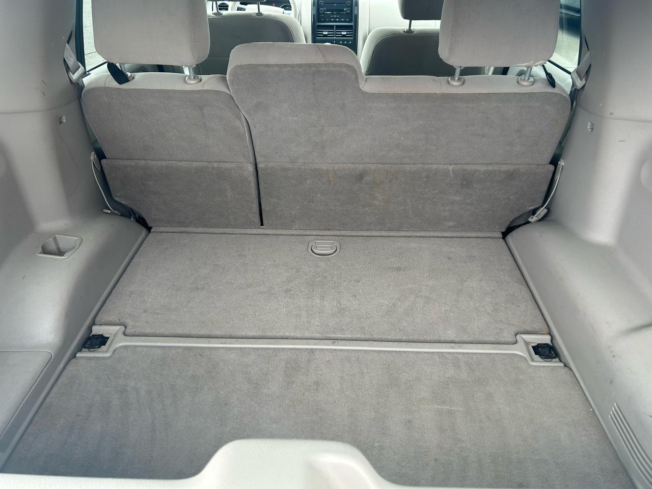 Ford Explorer XLT 4.0L 4WD 2006