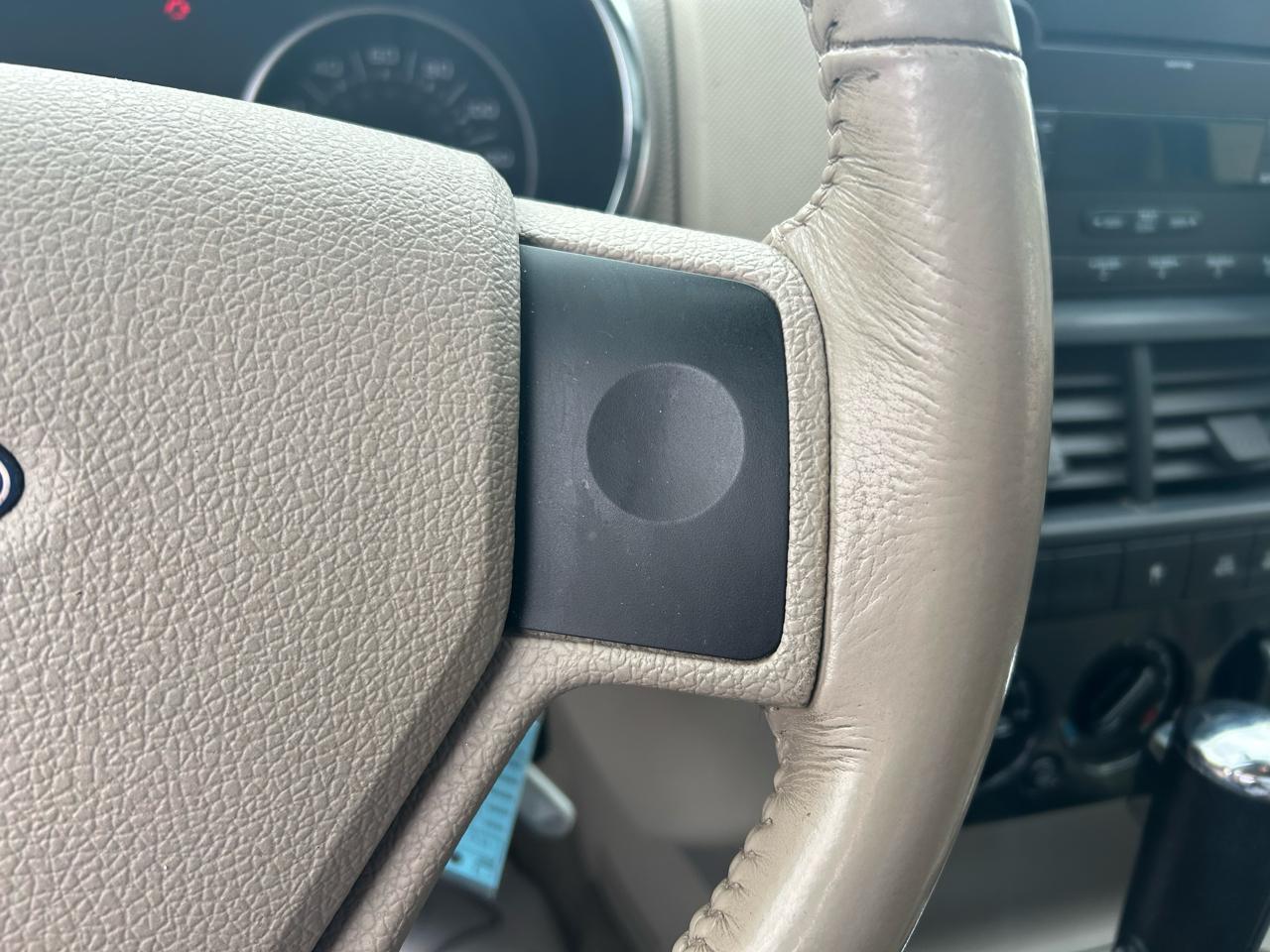 Ford Explorer XLT 4.0L 4WD 2006