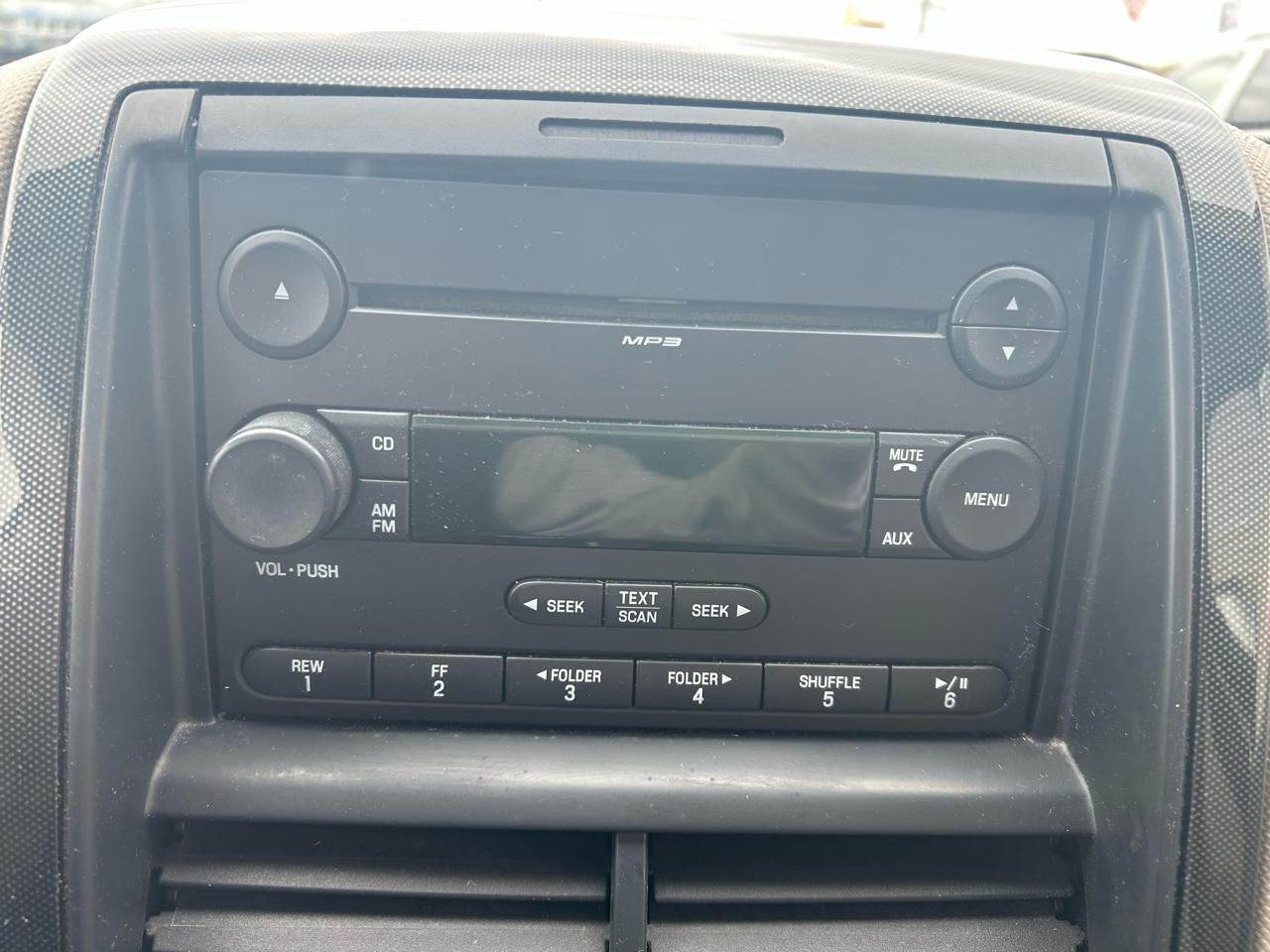 Ford Explorer XLT 4.0L 4WD 2006