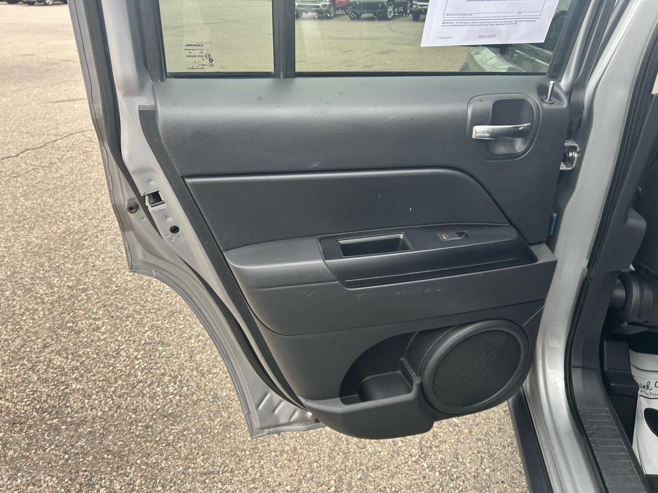 Jeep Patriot Sport 2WD 2016