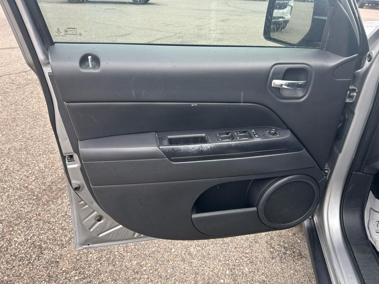 Jeep Patriot Sport 2WD 2016