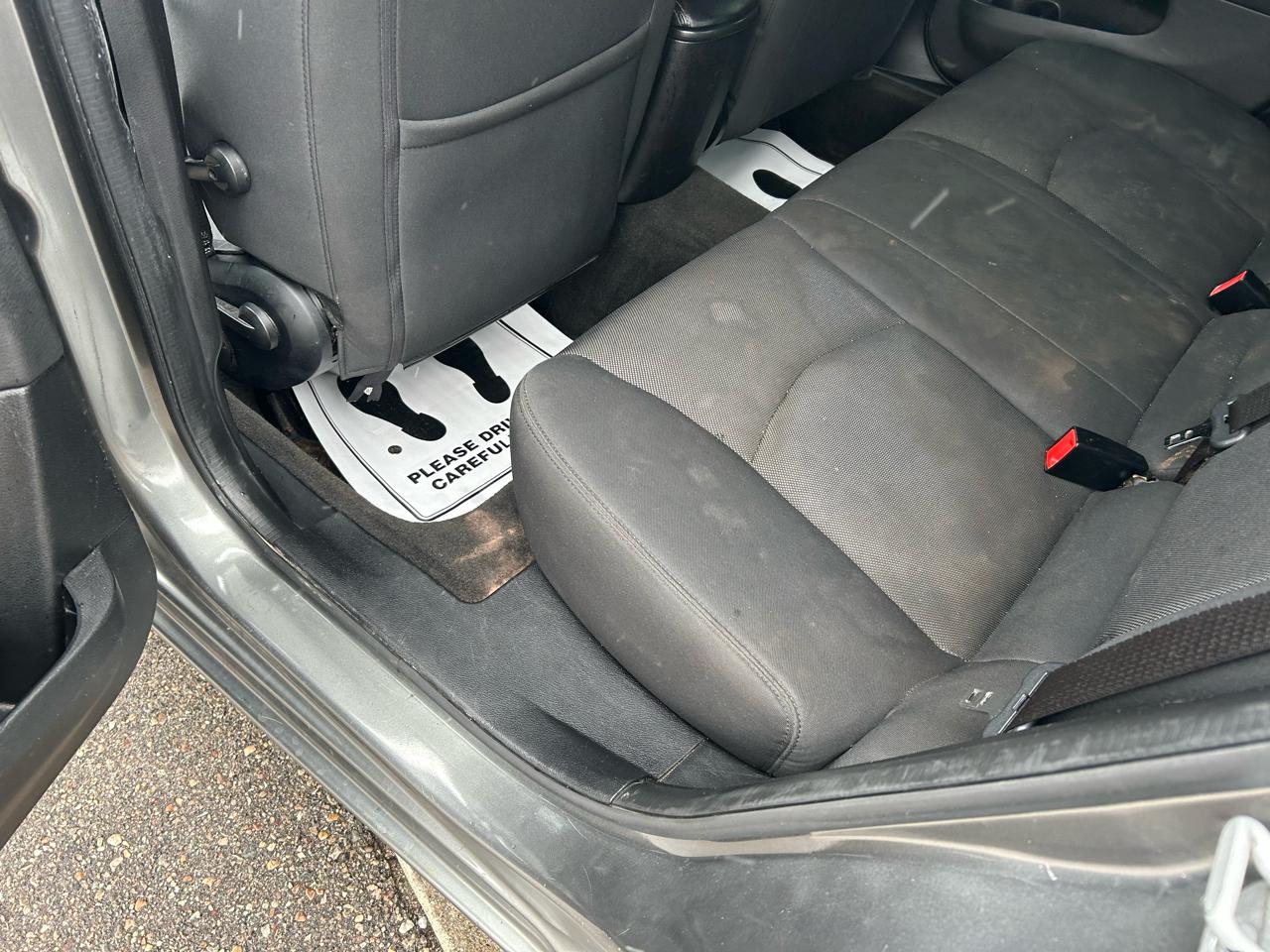 Dodge Avenger Base 2012