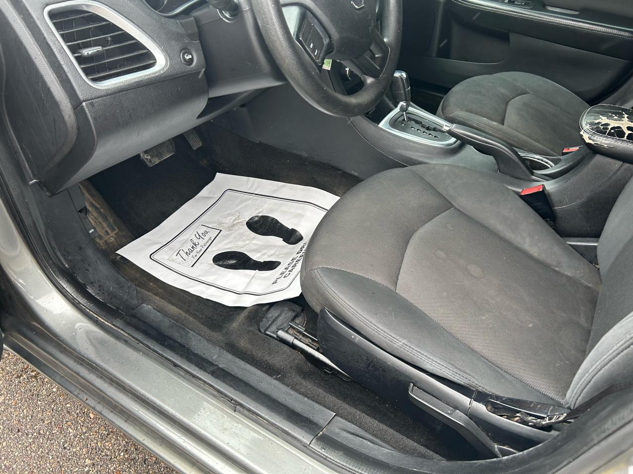 Dodge Avenger Base 2012