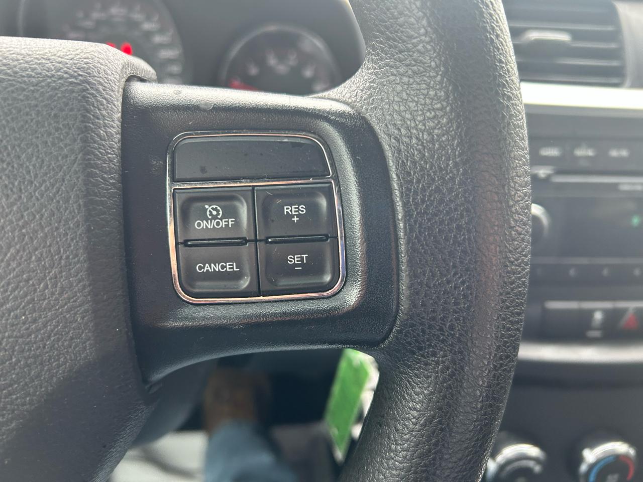 Dodge Avenger Base 2012