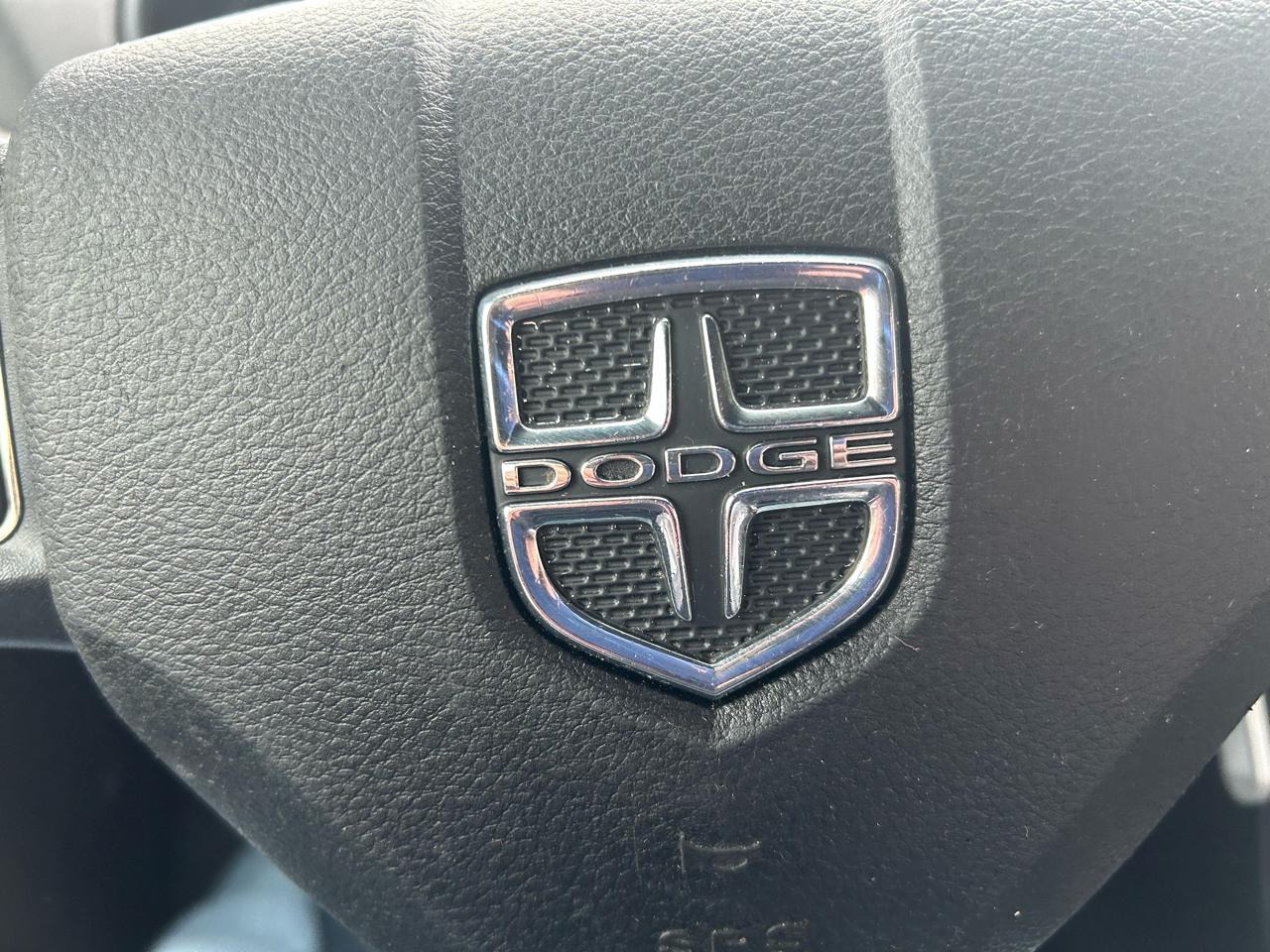 Dodge Avenger Base 2012