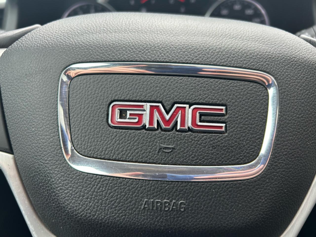 GMC Acadia SLT-1 FWD 2018