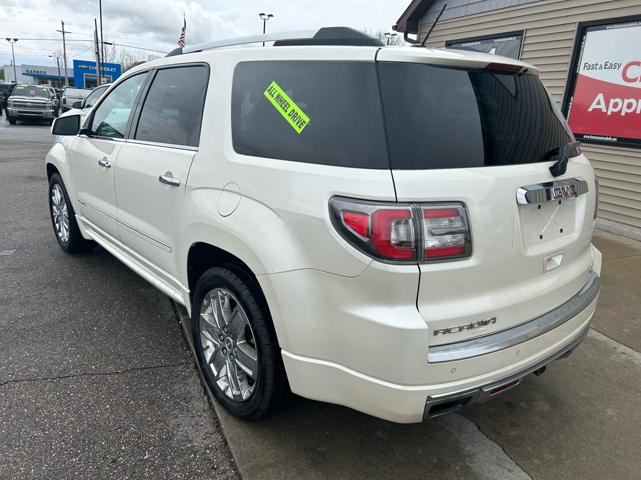 GMC Acadia Denali AWD 2013