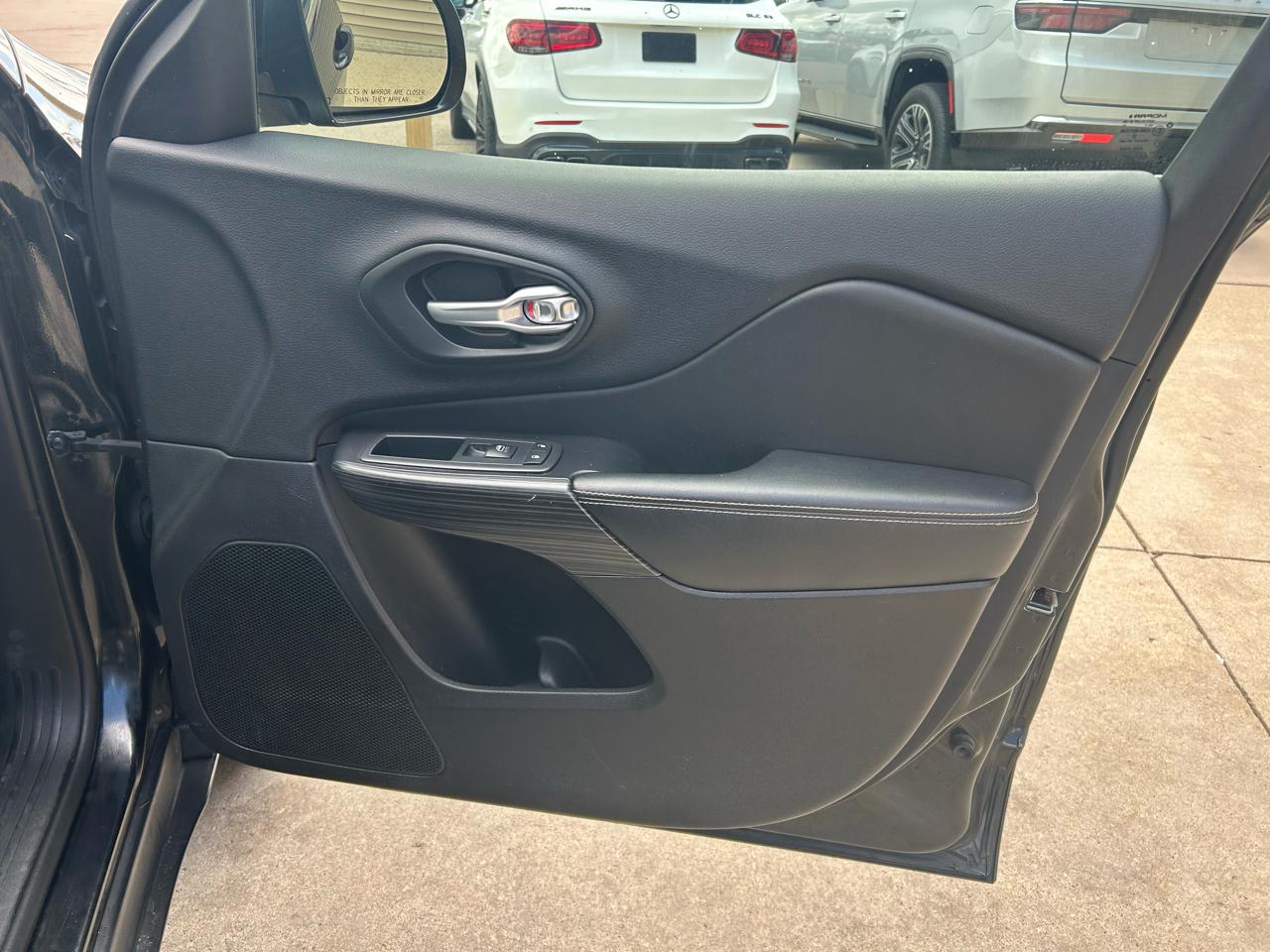 Jeep Cherokee Limited 4WD 2015