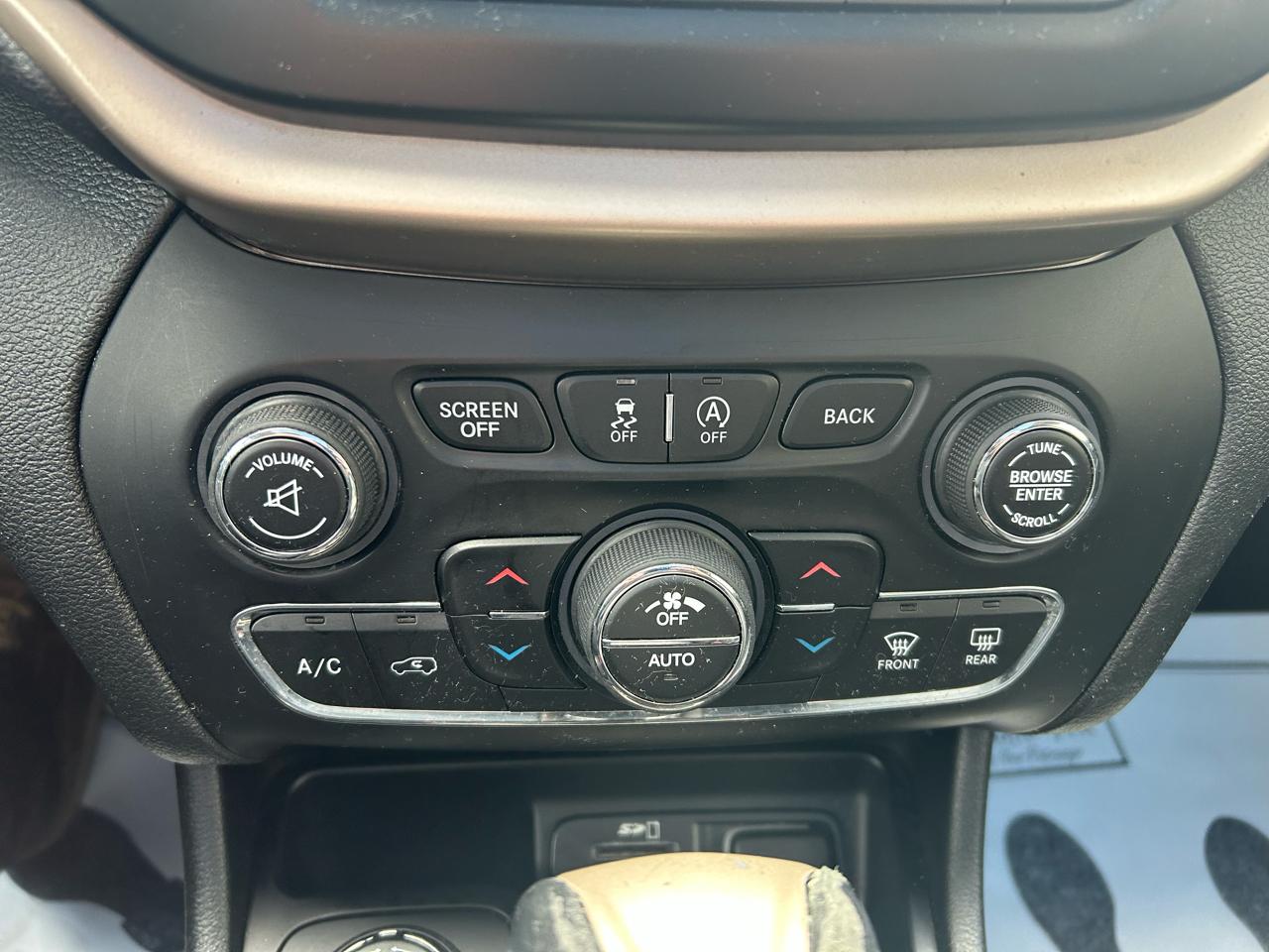 Jeep Cherokee Limited 4WD 2015