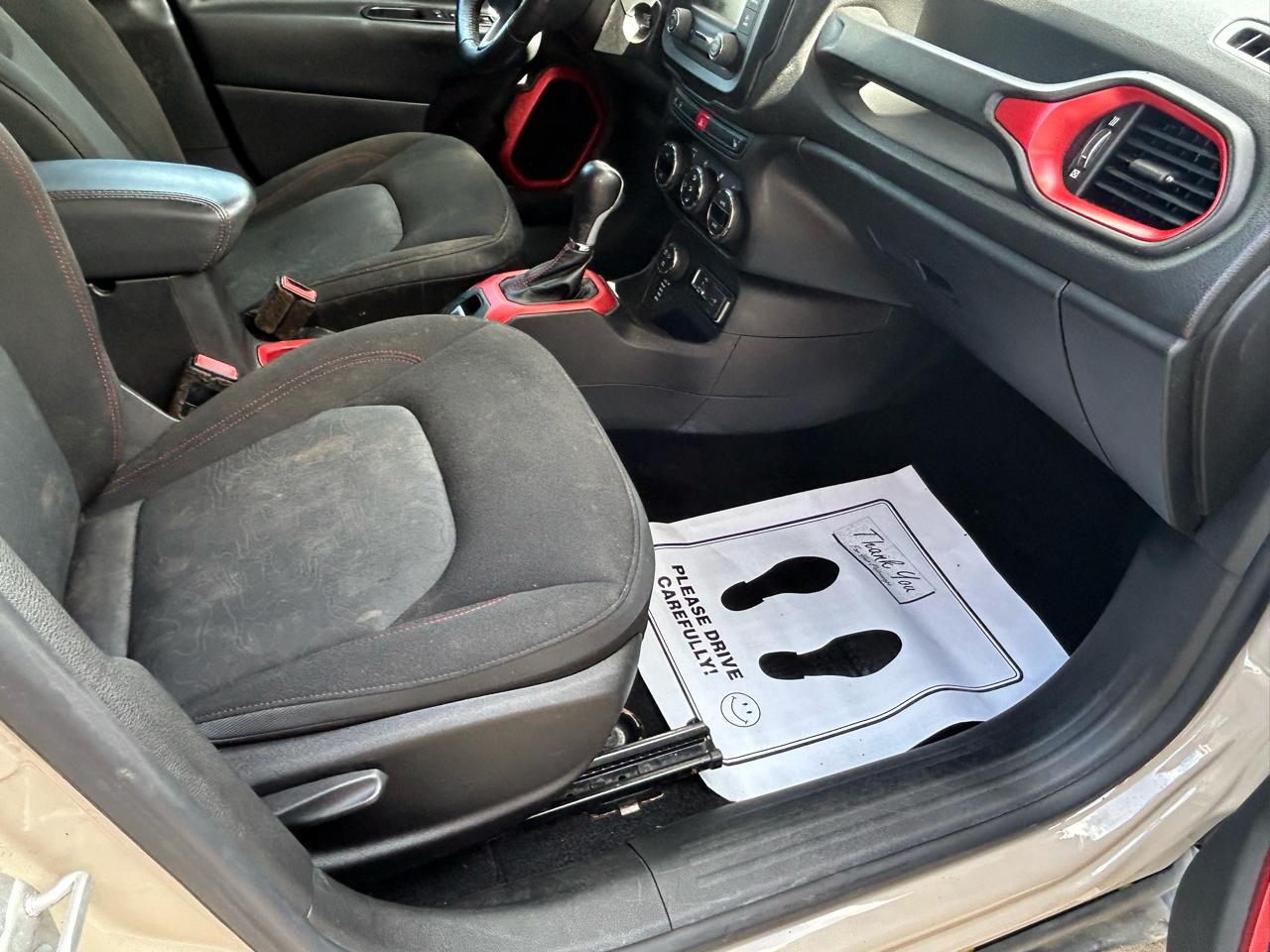 Jeep Renegade 4WD 4dr Trailhawk 2015