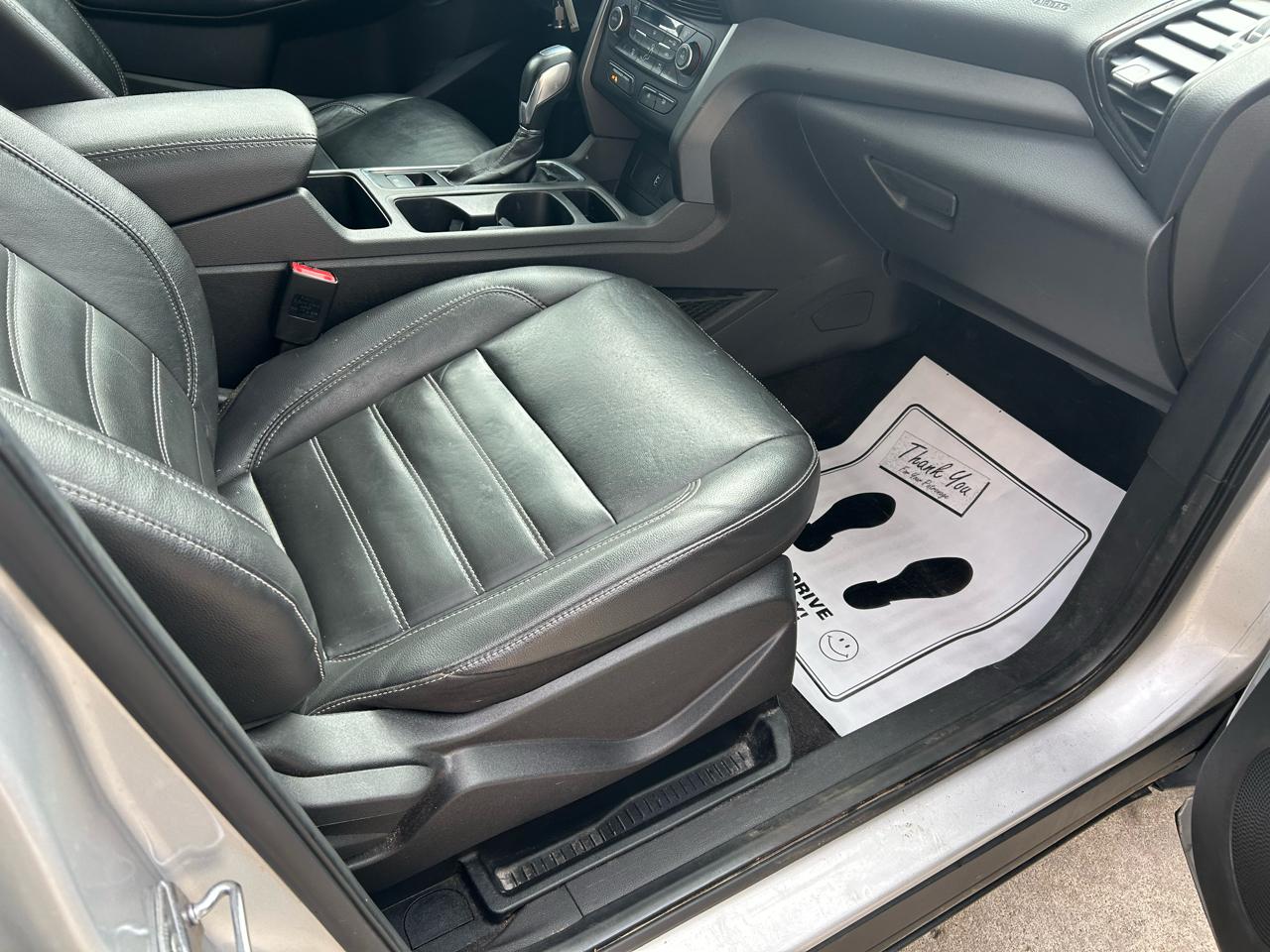 Ford Escape SEL 4WD 2018