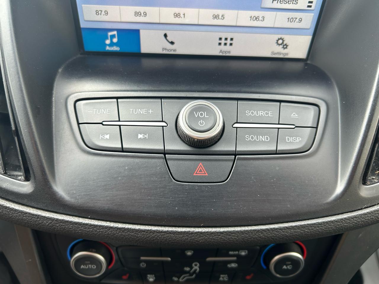 Ford Escape SEL 4WD 2018