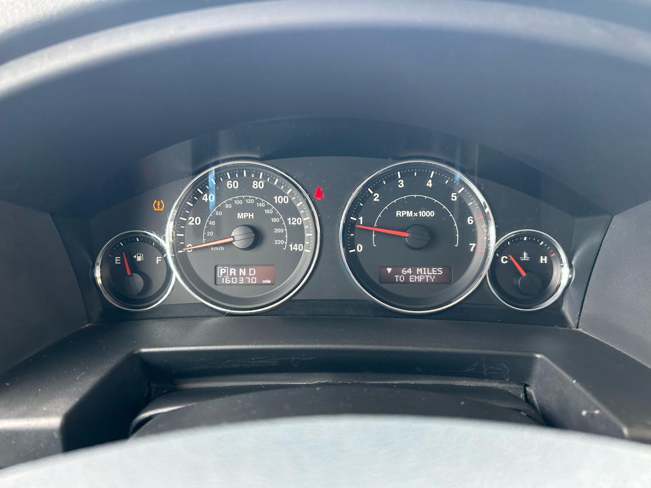 Jeep Commander Sport 4WD 2008