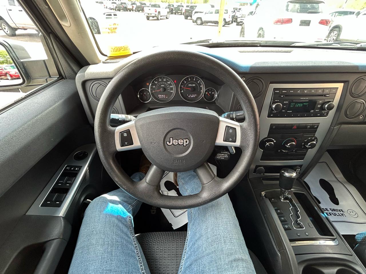 Jeep Commander Sport 4WD 2008