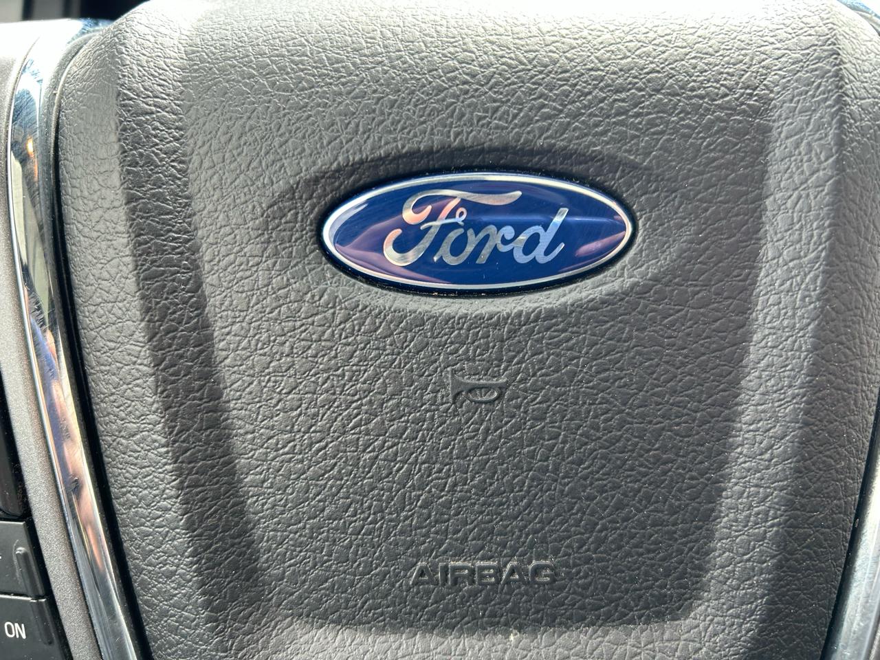 Ford Expedition Platinum 4WD 2015