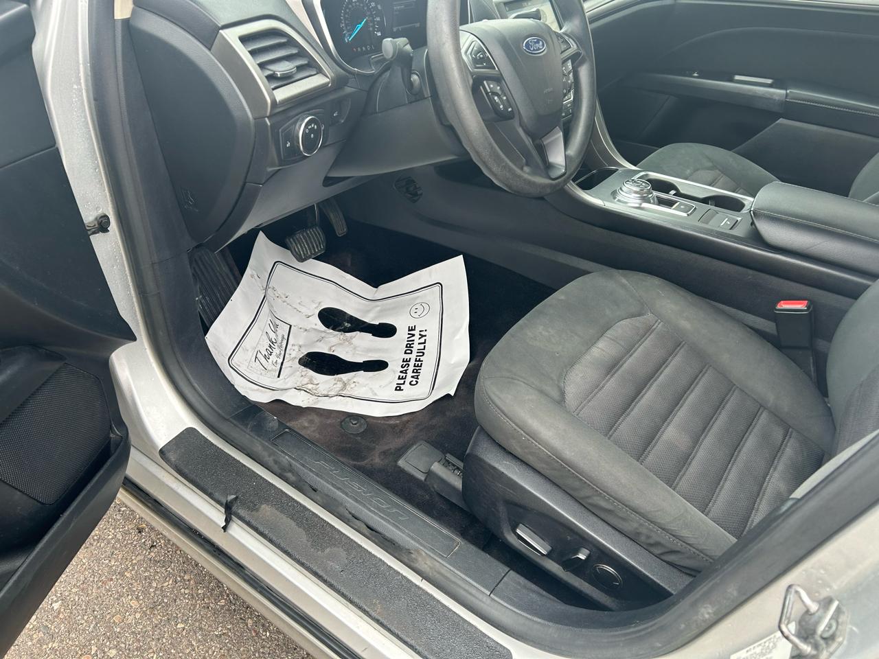 Ford Fusion SE 2017