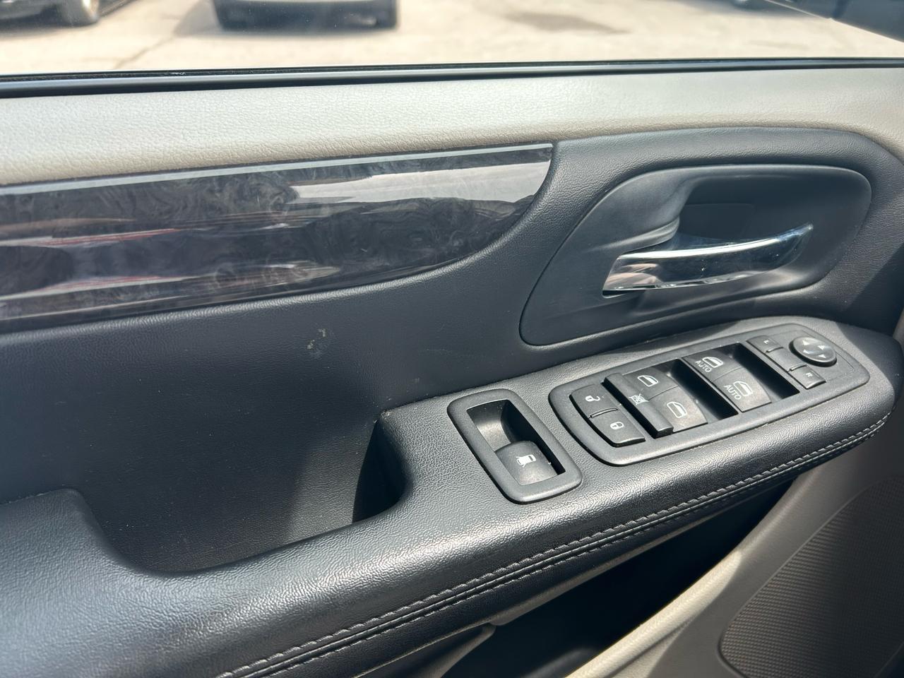 Dodge Grand Caravan SXT 2016