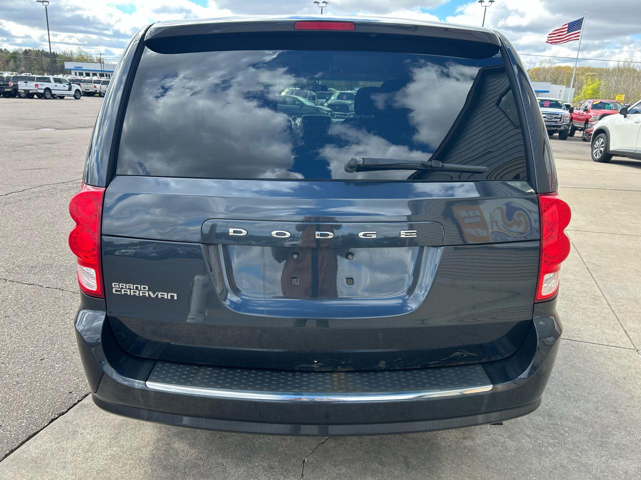 Dodge Grand Caravan SE 2013