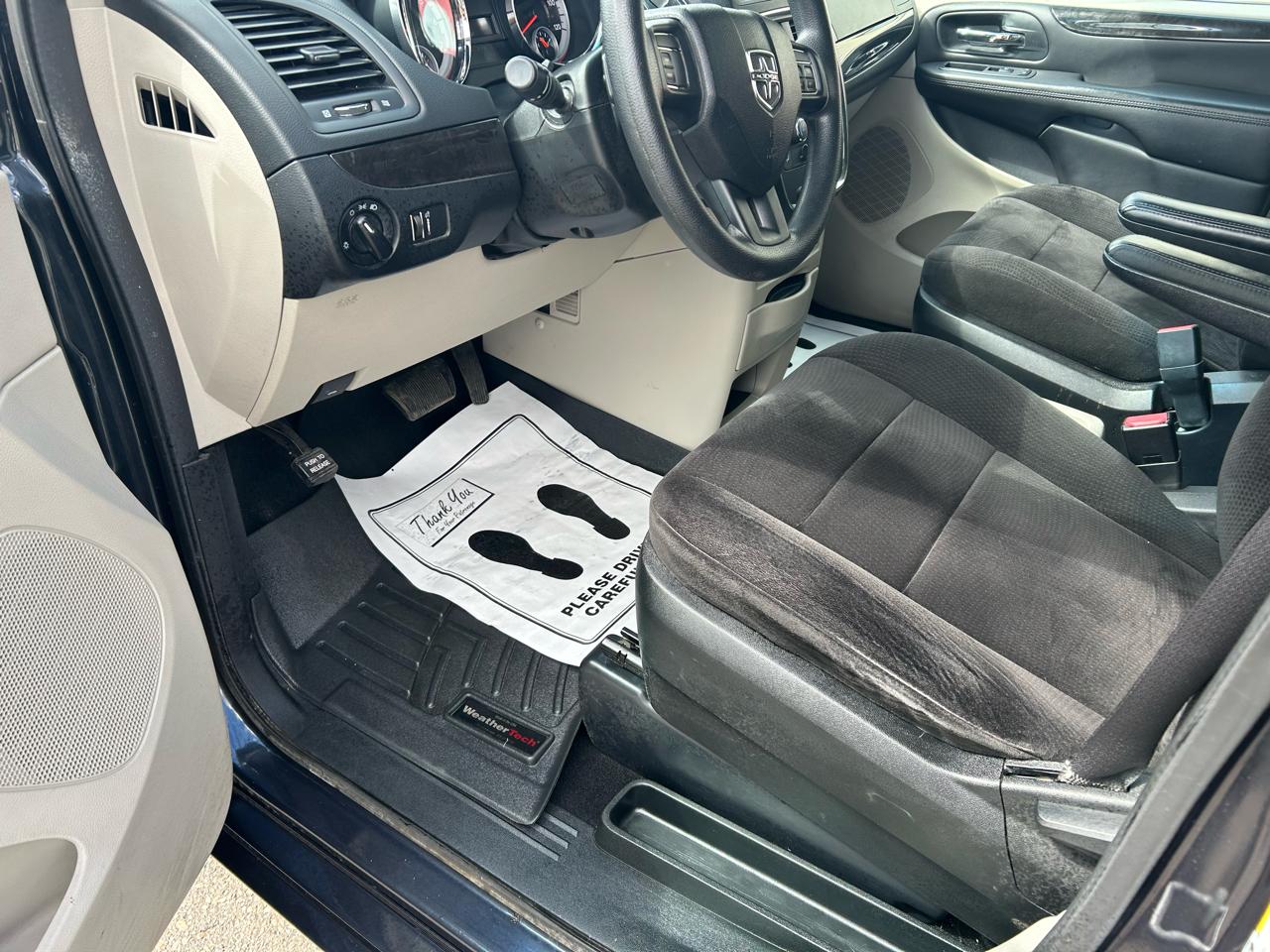 Dodge Grand Caravan SE 2013