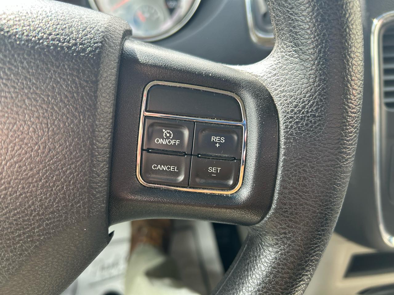 Dodge Grand Caravan SE 2013