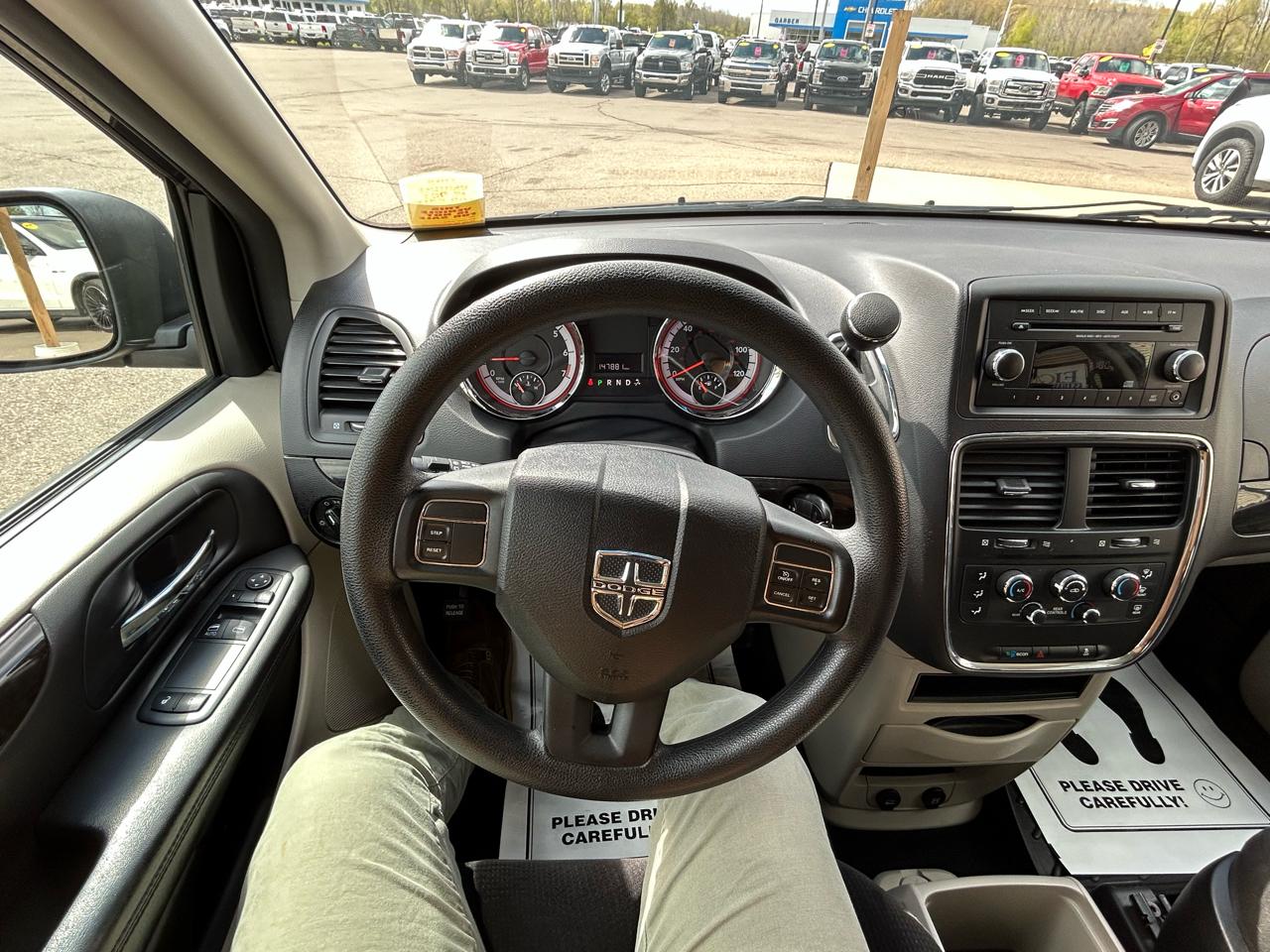 Dodge Grand Caravan SE 2013