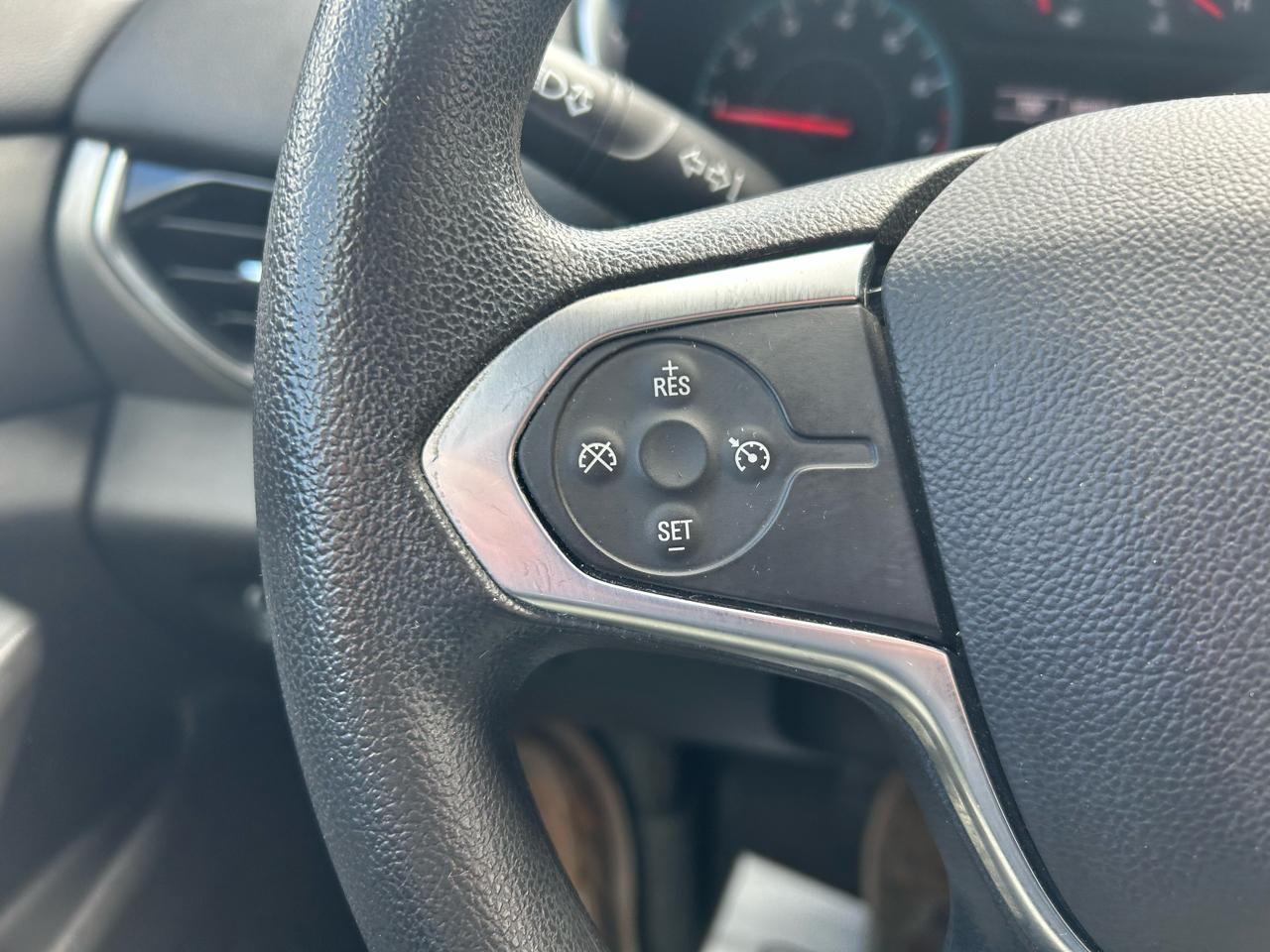 Chevrolet Traverse LS FWD 2018