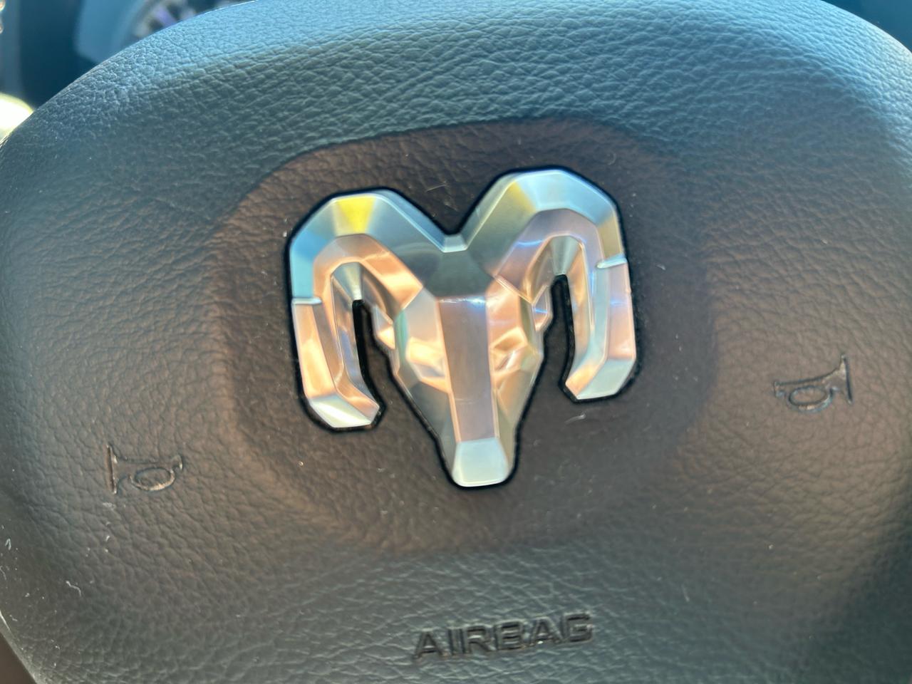 RAM 1500 Rebel Crew Cab SB 4WD 2020