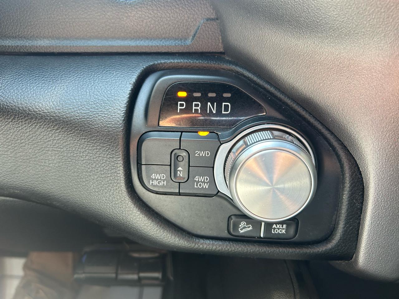 RAM 1500 Rebel Crew Cab SB 4WD 2020
