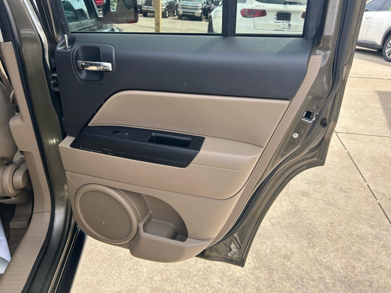 Jeep Patriot Latitude 4WD 2015