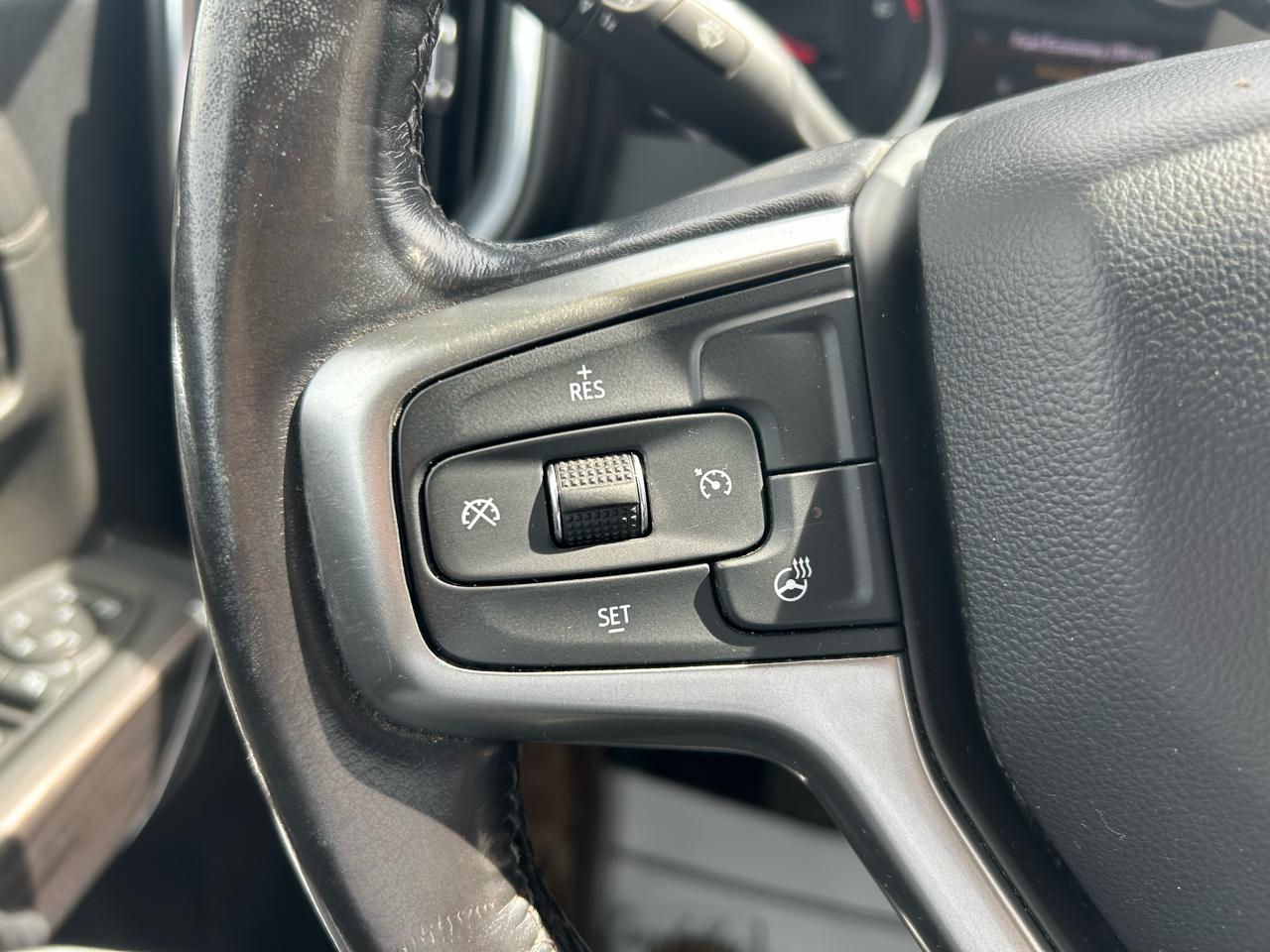 Chevrolet Silverado 1500 Limited LTZ Crew Cab 4WD 2022